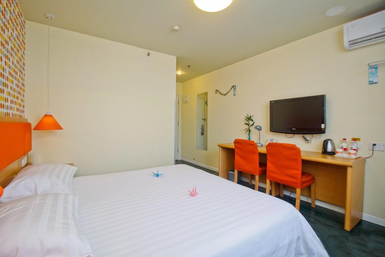 היפיי Home Inn Fortune Plaza מראה חיצוני תמונה