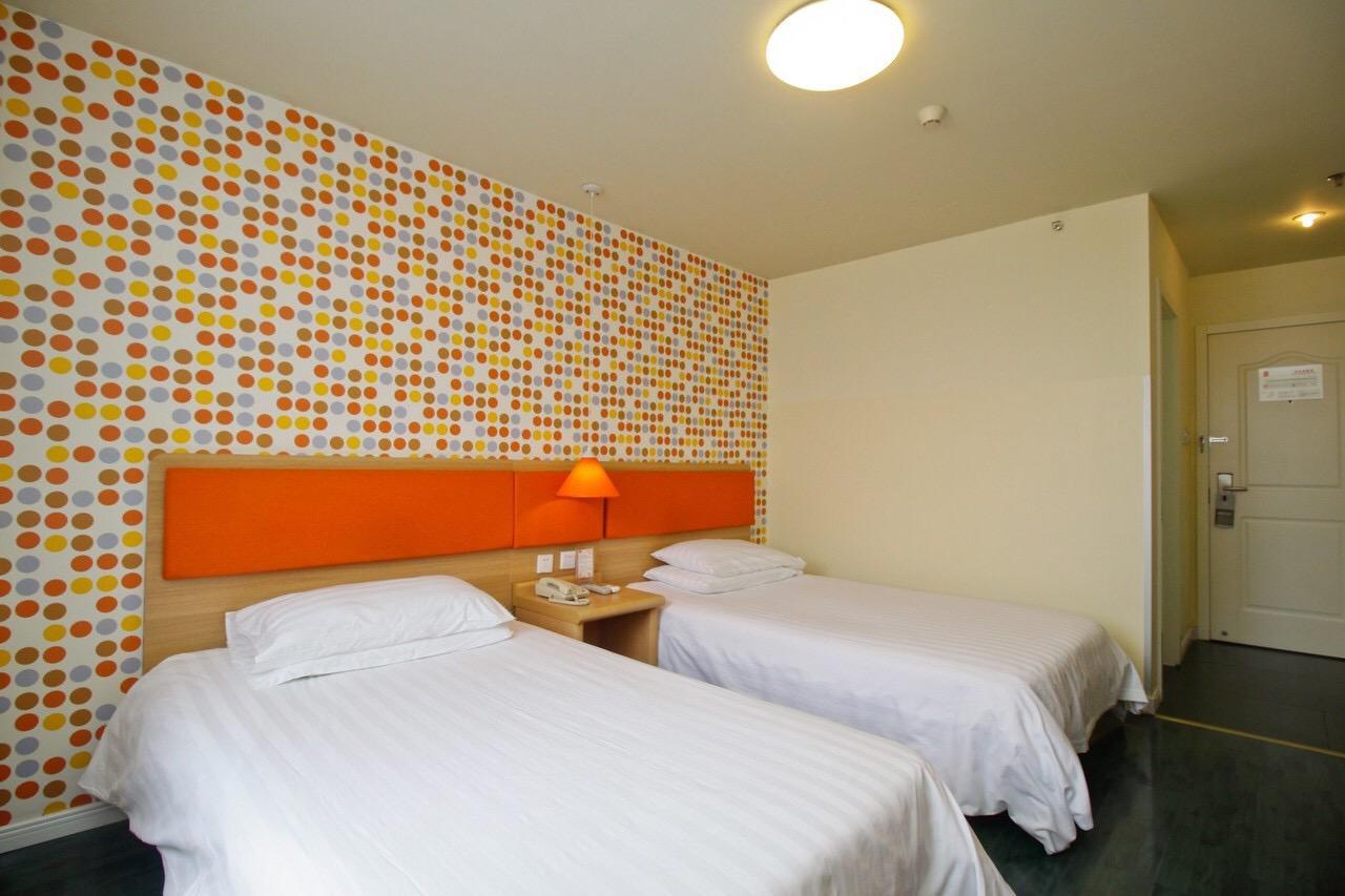 היפיי Home Inn Fortune Plaza מראה חיצוני תמונה
